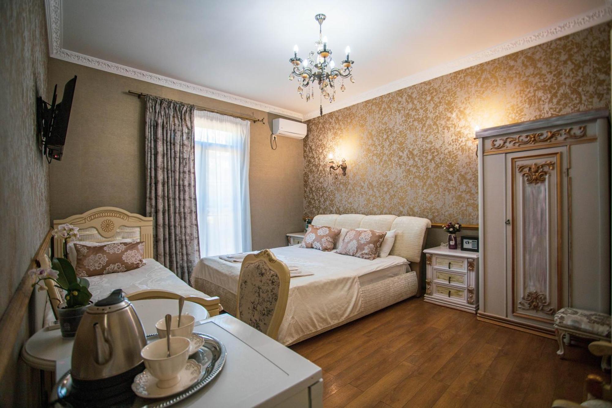 Borjomi Classic Hotel Exterior photo