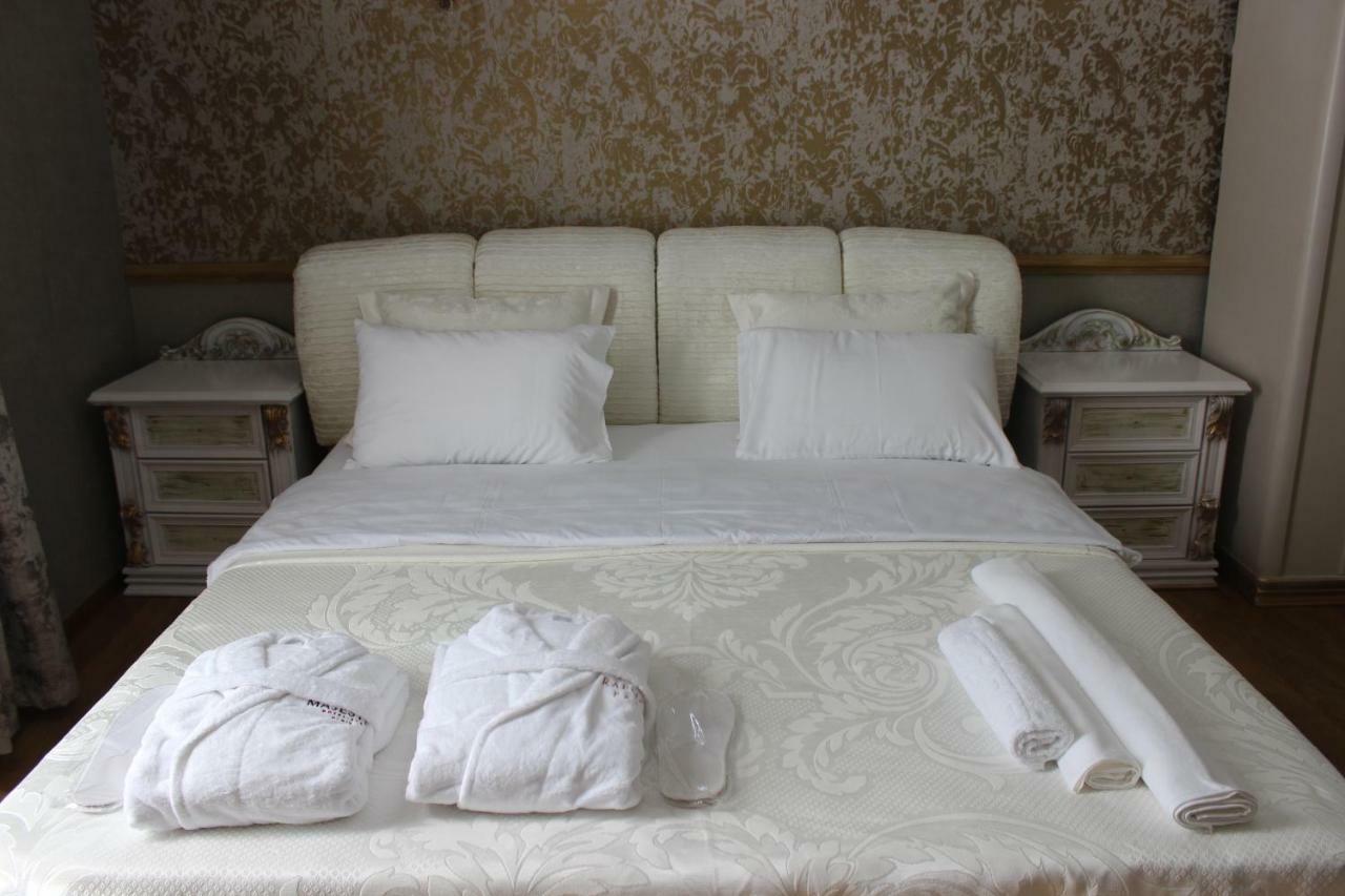Borjomi Classic Hotel Exterior photo